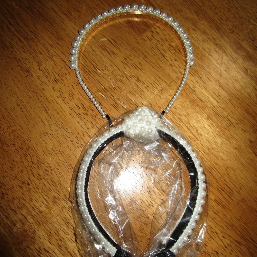 New Monat set of 2 faux pearl headbands